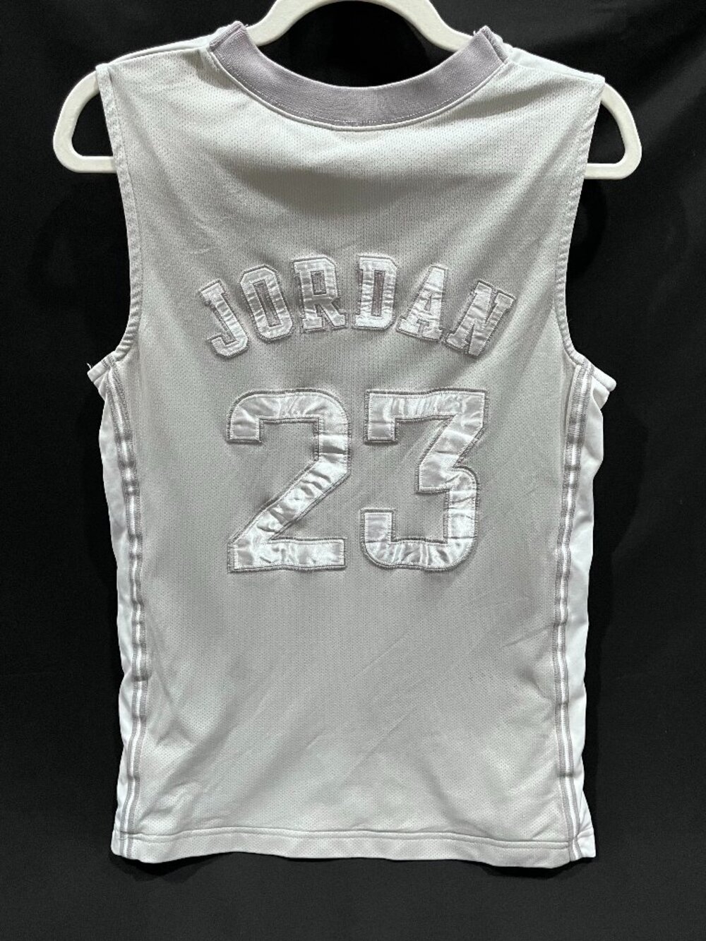 Jordan Brand UNC Tar Heels Silver Mesh Basketball Jersey #23 Men’s Small